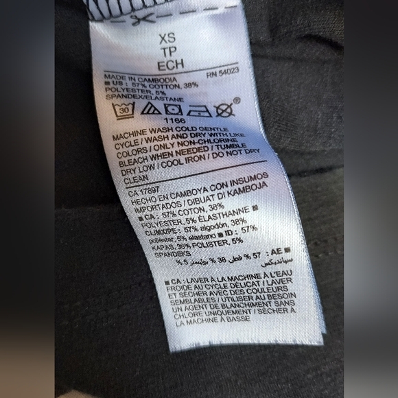 Old Navy Little Black Sundress Fitted Zip Back Basic Stretch XS LBD Party Club - Picture 10 of 10